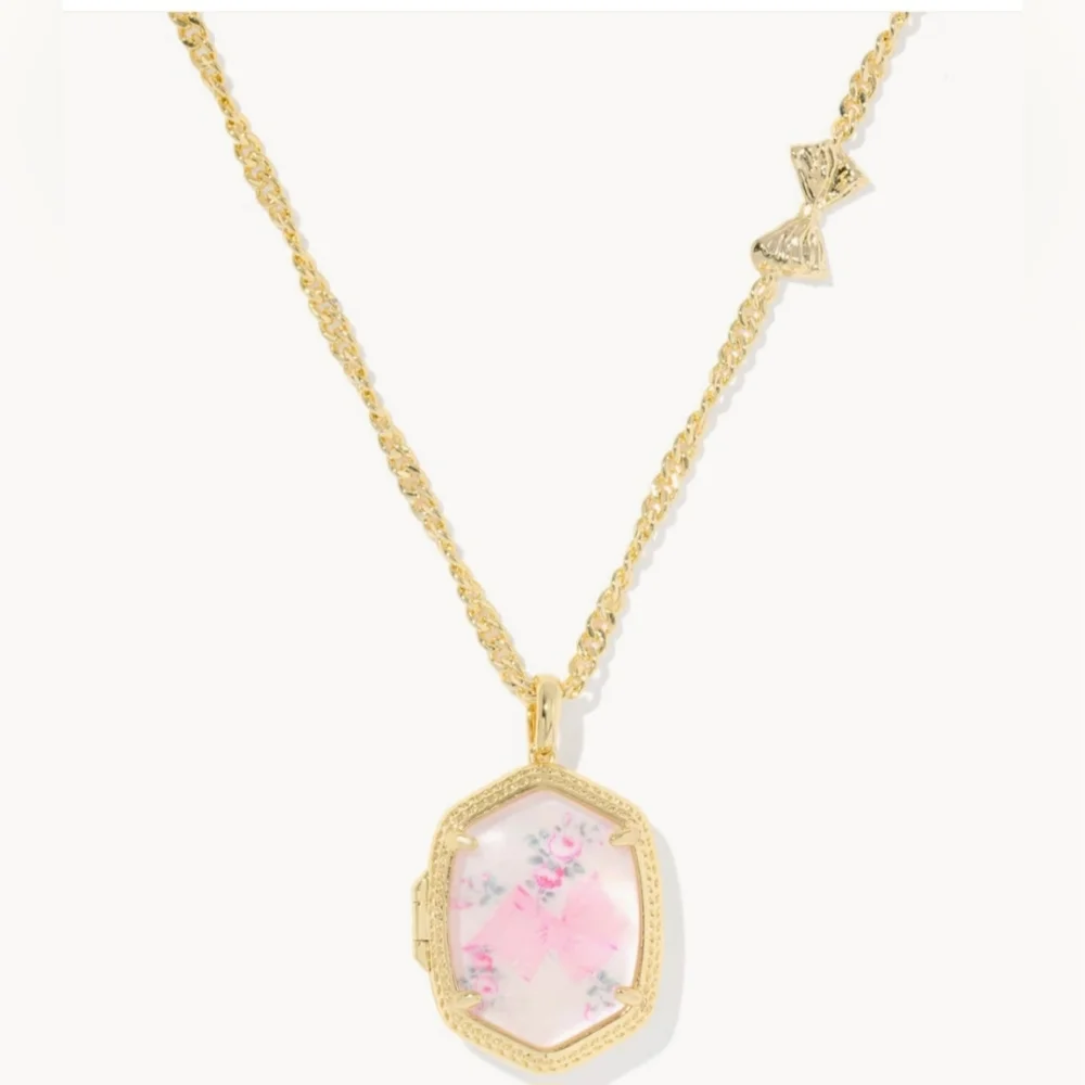 NWT Kendra Scott x LoveShackFancy Daphne Gold Locket Necklace Sold Out Style!! - Picture 1 of 7